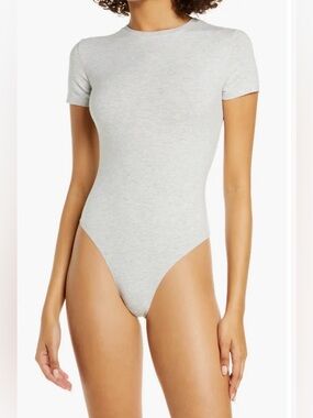 SKIMS T-Shirt Bodysuit Beige Small EUC